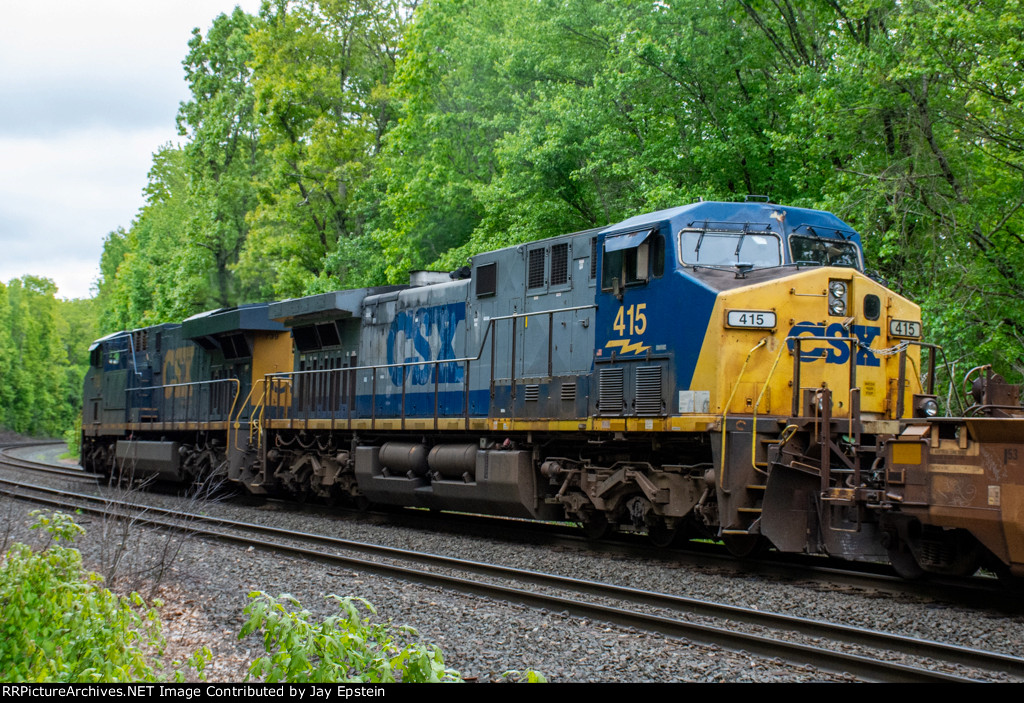 CSX 415 trails on I022 (Syracuse to Worcester)
